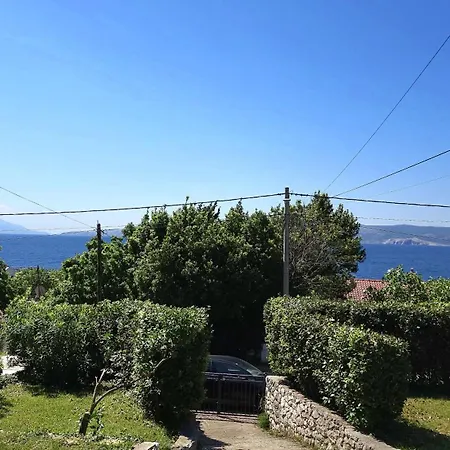 Val Mar Apartment